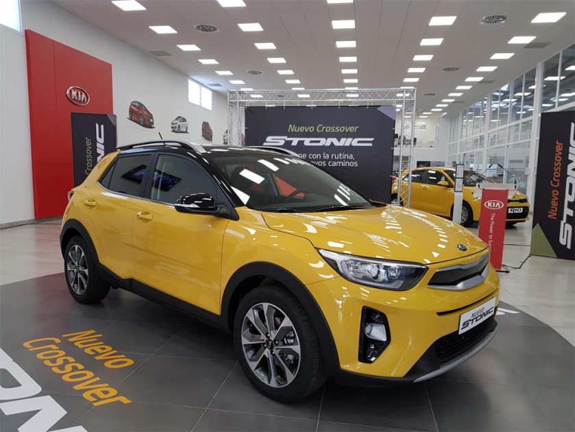 Kia-Stonic001