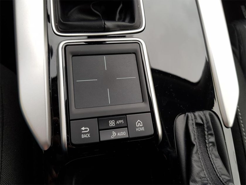 Mitsubishi-Ecplise-Cross-012