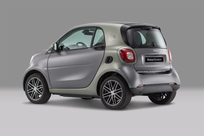 smart-fortwo-electric-edición-Pull&amp;Bear